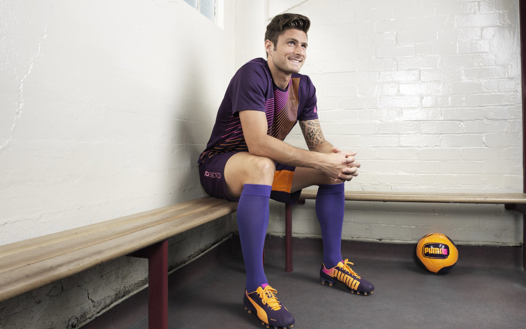 世界田径：肯尼亚跑者屡破纪录，赛场火爆！，肯尼亚长跑运动员名单