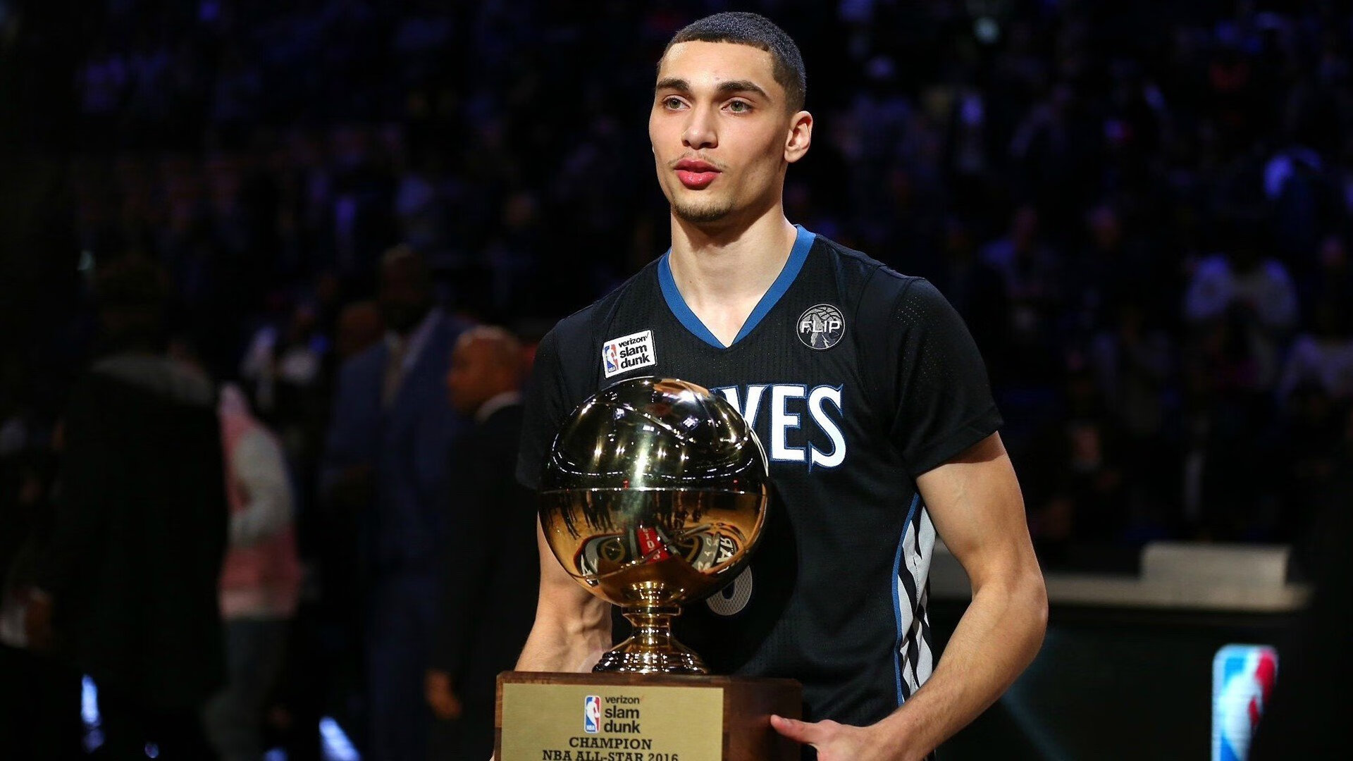 马刺队年轻力量崭露头角,暗藏惊喜,马刺年轻球员