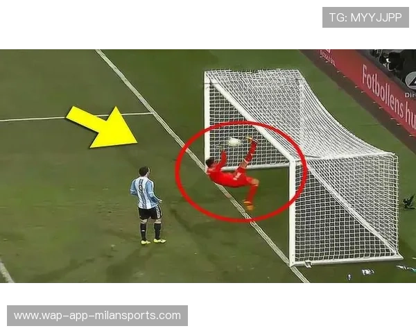 运动“超级救球”集锦：场上“逆天反应”！